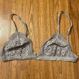 Victoria’s Secret bralette size M